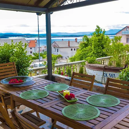 Apartament In 5516 Crikvenica